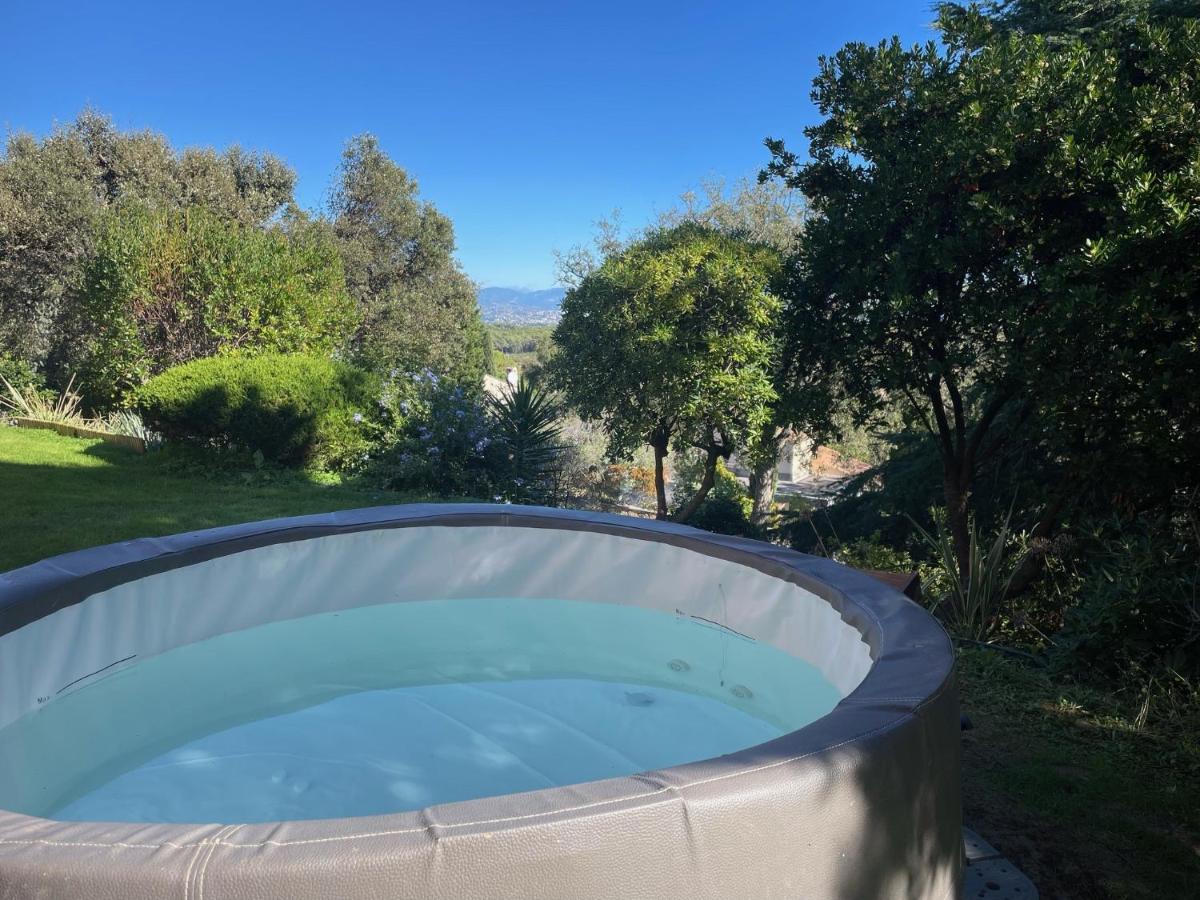 شقة Domaine Des Tuilieres Avec Jacuzzi فالوريس المظهر الخارجي الصورة